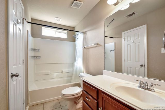 638 Horn Run, San Antonio, TX 78245