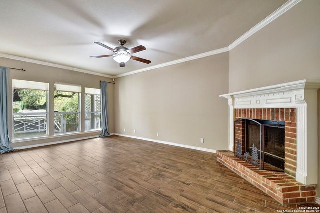 638 Horn Run, San Antonio, TX 78245