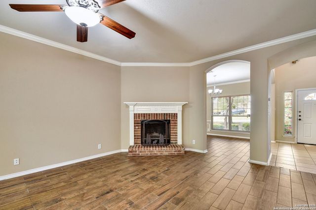 638 Horn Run, San Antonio, TX 78245