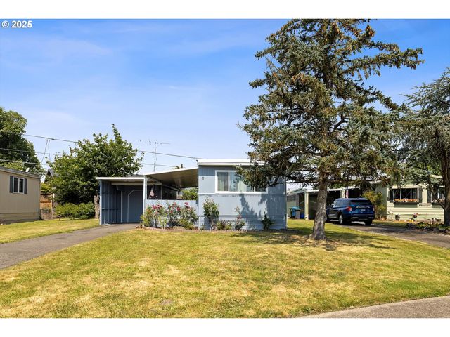 1999 Jansen Way 6, Woodburn, OR 97071