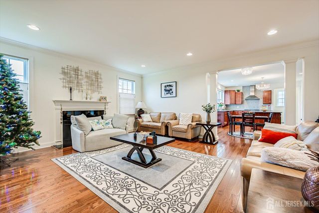2 Eagle Court, South Brunswick, NJ 08852