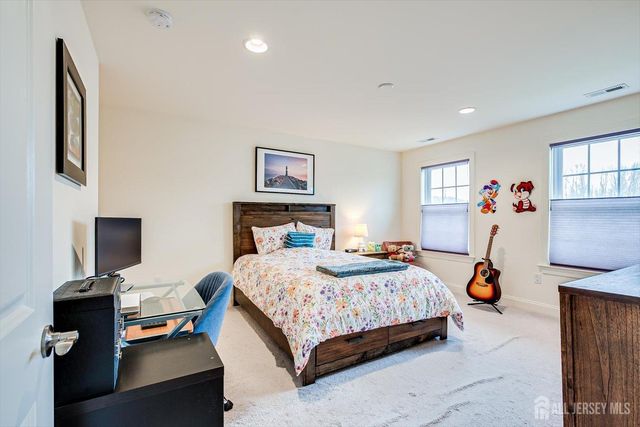 2 Eagle Court, South Brunswick, NJ 08852