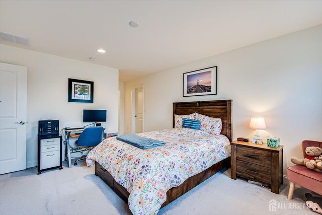 2 Eagle Court, South Brunswick, NJ 08852