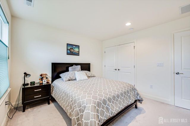 2 Eagle Court, South Brunswick, NJ 08852