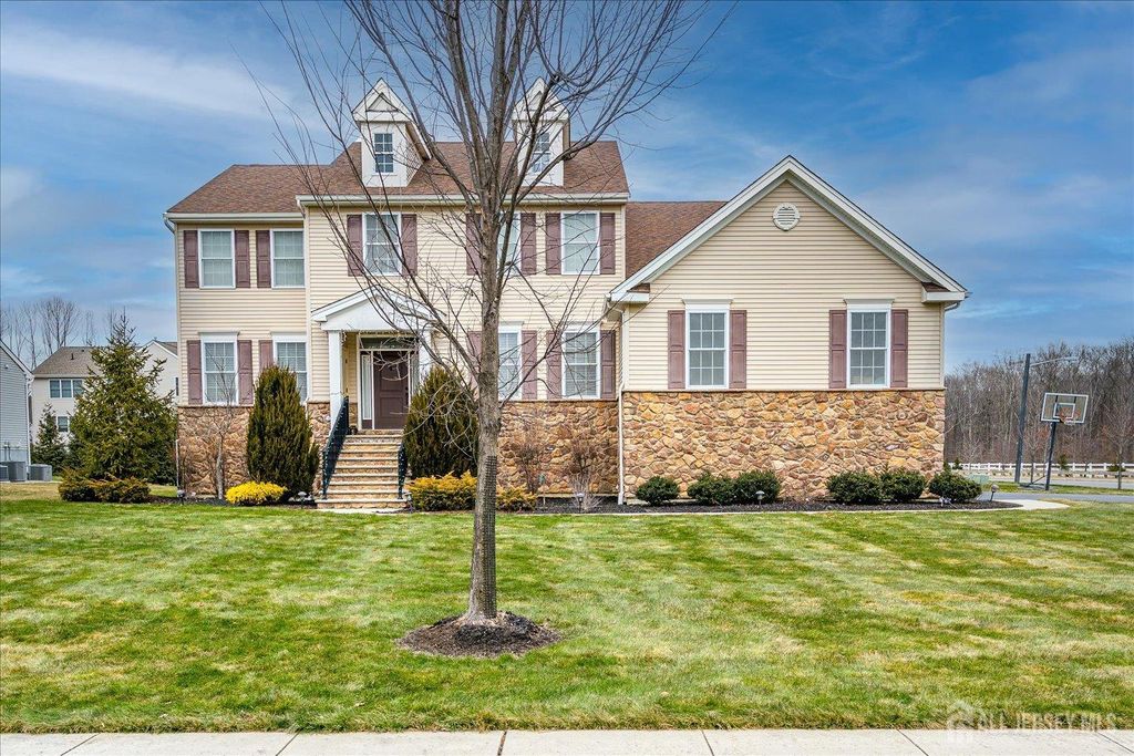 2 Eagle Court, South Brunswick, NJ 08852