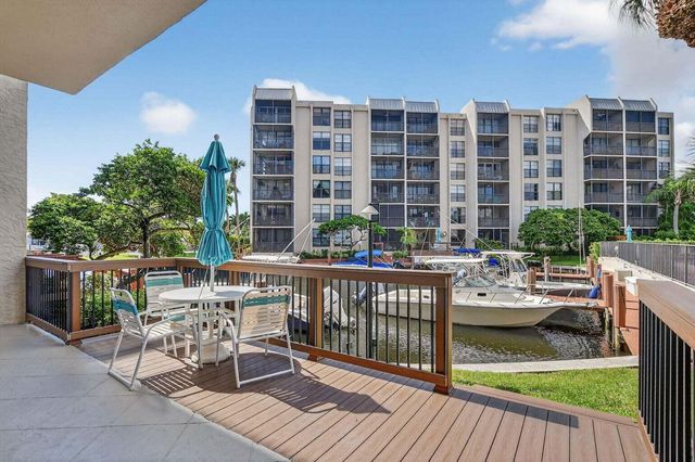 20 ROYAL PALM Way 3020, Boca Raton, FL 33432
