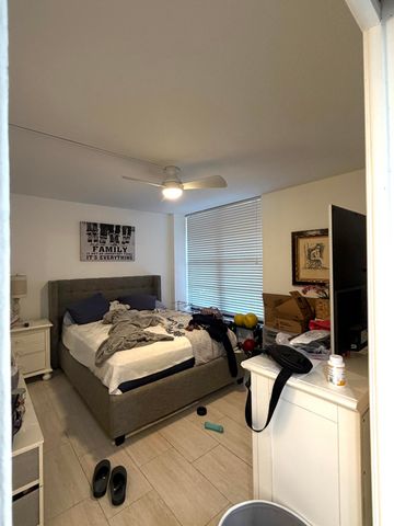 20 ROYAL PALM Way 3020, Boca Raton, FL 33432