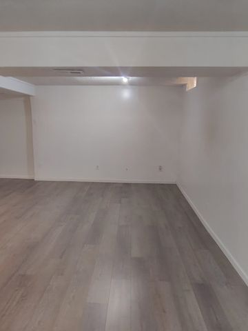 3153 N Cranberry St, Wichita, KS 67226