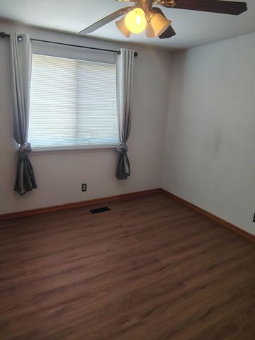 3153 N Cranberry St, Wichita, KS 67226