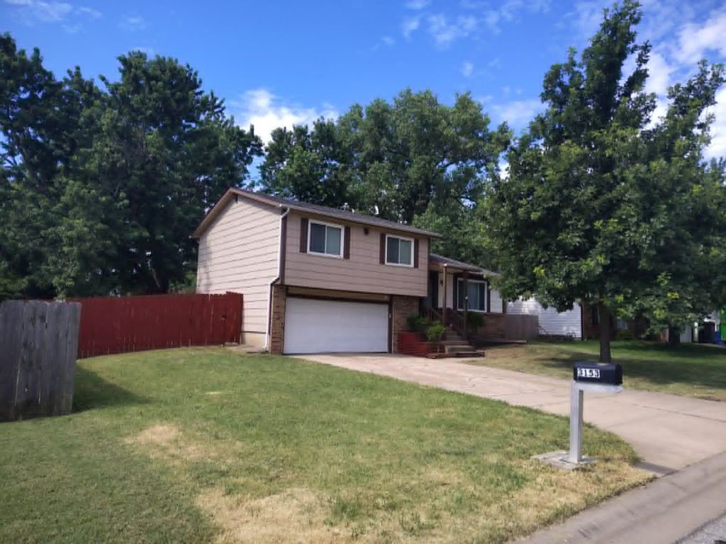 3153 N Cranberry St, Wichita, KS 67226
