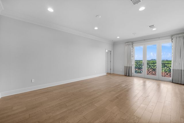 4240 Prescott Avenue 8B, Dallas, TX 75219