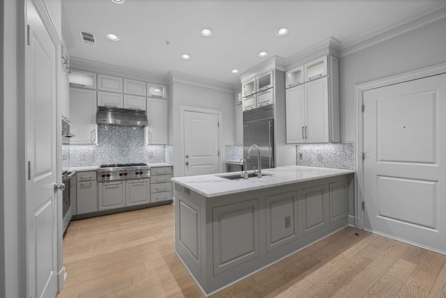 4240 Prescott Avenue 8B, Dallas, TX 75219