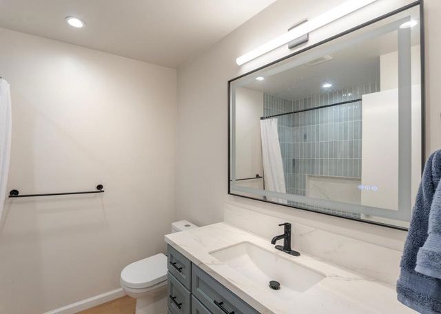 504 Ocean Avenue 2, Monterey, CA 93940