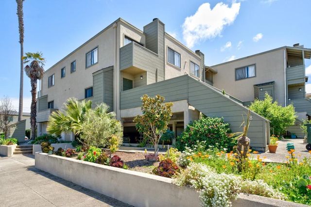 504 Ocean Avenue 2, Monterey, CA 93940