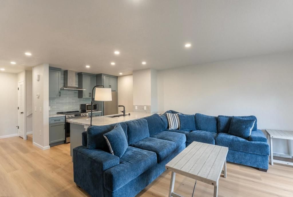 504 Ocean Avenue 2, Monterey, CA 93940