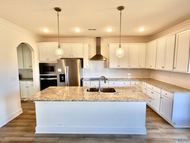 410 Arcanum Lane, New Market, AL 35761