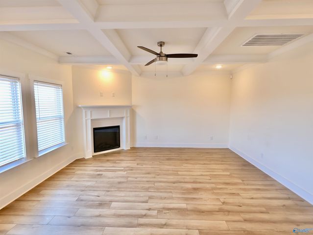 410 Arcanum Lane, New Market, AL 35761