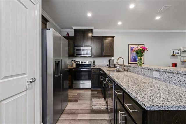 906 Louise Avenue, Mobile, AL 36609