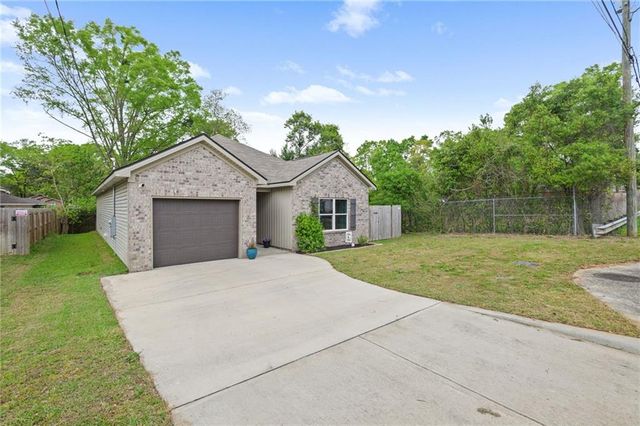 906 Louise Avenue, Mobile, AL 36609