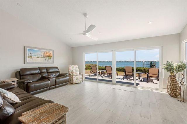 4087 PELICAN SHORES CIRCLE, Englewood, FL 34223