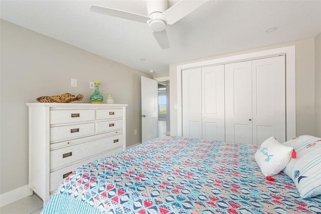 4087 PELICAN SHORES CIRCLE, Englewood, FL 34223