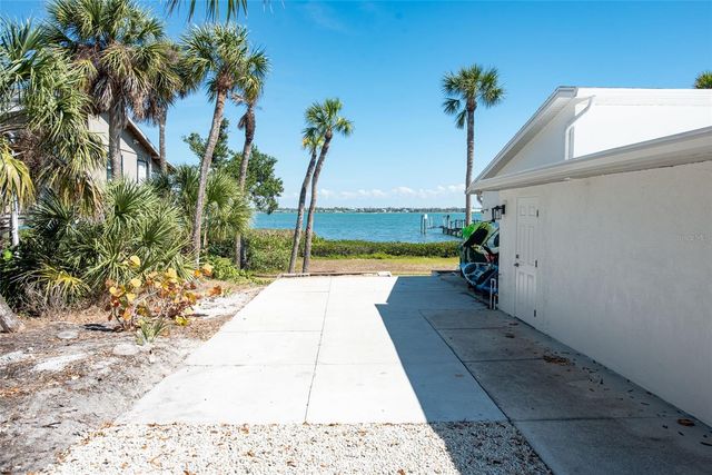 4087 PELICAN SHORES CIRCLE, Englewood, FL 34223