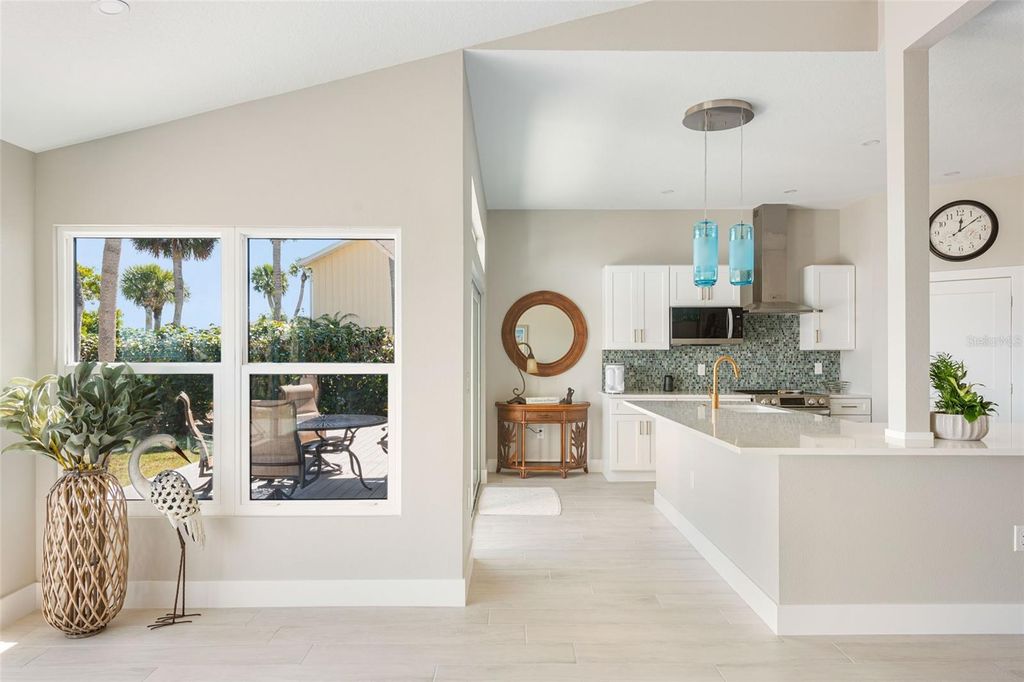 Image 16 of property listing at 4087 PELICAN SHORES CIRCLE, Englewood, FL 34223