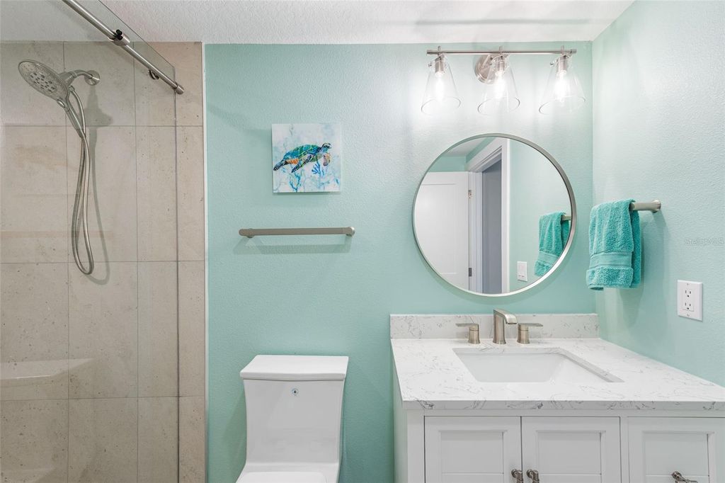 Image 56 of property listing at 4087 PELICAN SHORES CIRCLE, Englewood, FL 34223