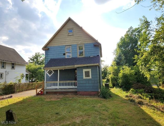 983 E 141st Street, Cleveland, OH 44110