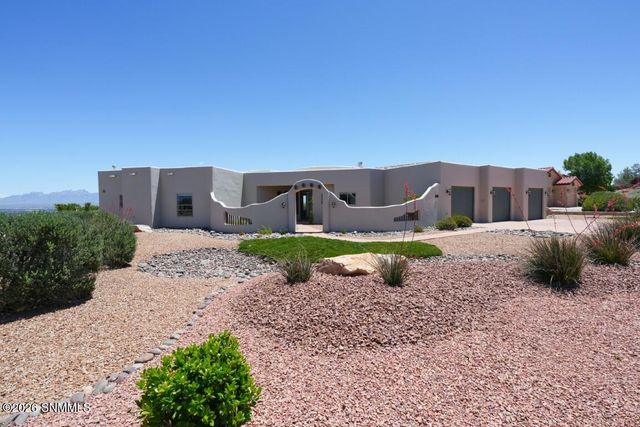 1232 Sonnet Court, Las Cruces, NM 88007