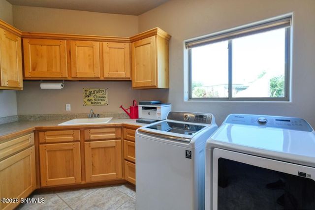 1232 Sonnet Court, Las Cruces, NM 88007