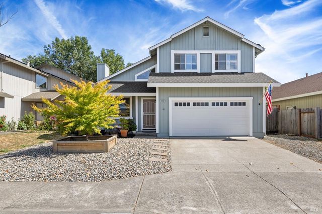 2344 Donahue Ave, Santa Rosa, CA 95401