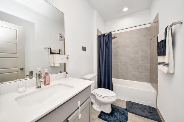 311 John House Lane, Rosharon, TX 77583