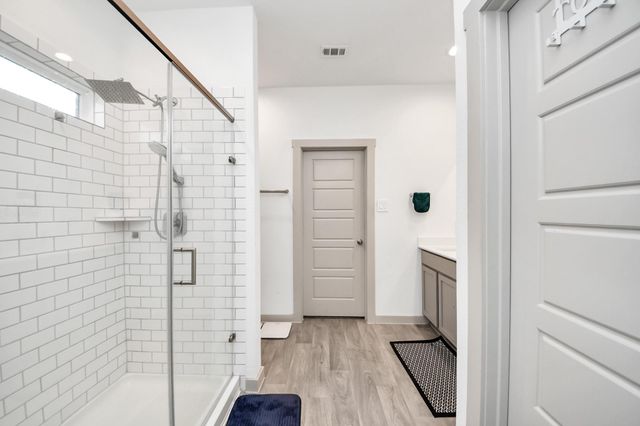 311 John House Lane, Rosharon, TX 77583