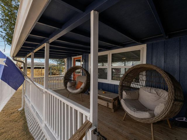 157 Lakeview Drive S, Livingston, TX 77351