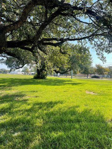 TBD Alexander Drive, Baytown, TX 77520