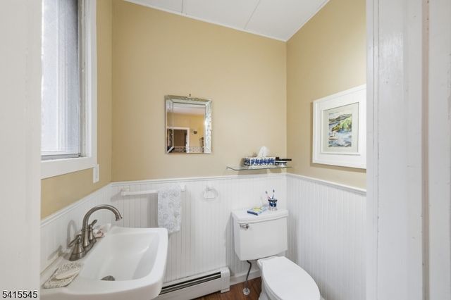 4 Emmet Roche Dr, Montville Twp., NJ 07005