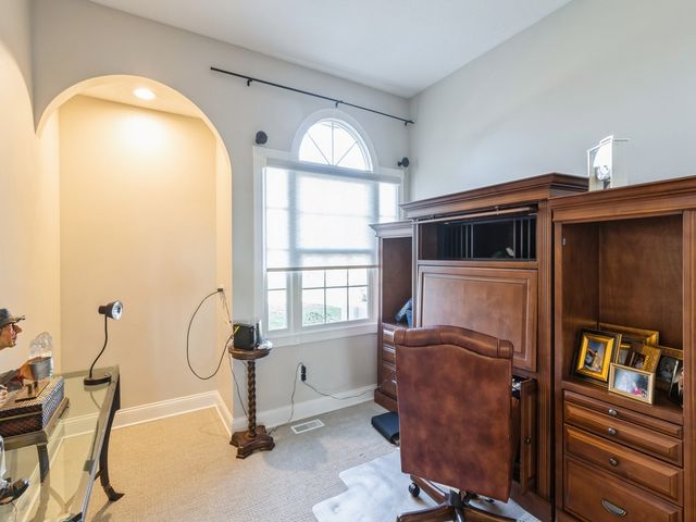 1885 Glen Oaks Drive, West Des Moines, IA 50266