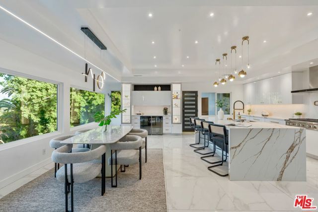 4854 Brewster Drive, Tarzana (los Angeles), CA 91356