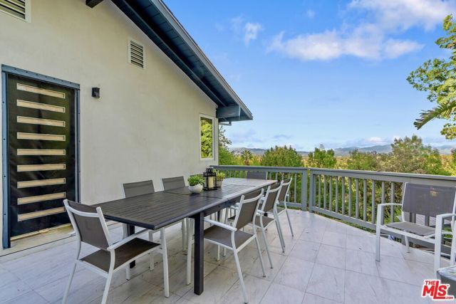 4854 Brewster Drive, Tarzana (los Angeles), CA 91356