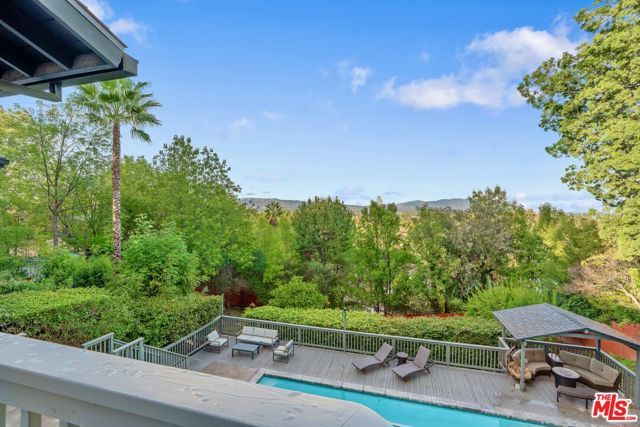 4854 Brewster Drive, Tarzana (los Angeles), CA 91356