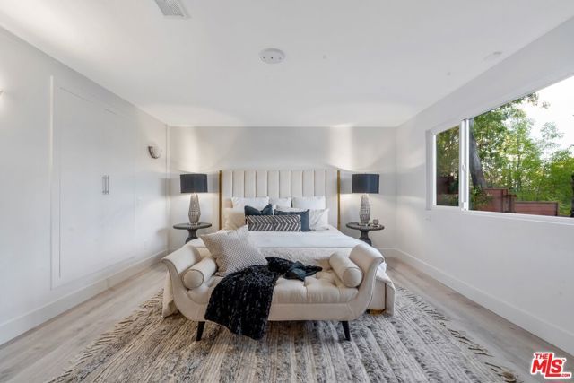 4854 Brewster Drive, Tarzana (los Angeles), CA 91356