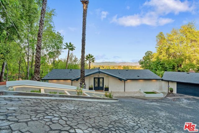 4854 Brewster Drive, Tarzana (los Angeles), CA 91356