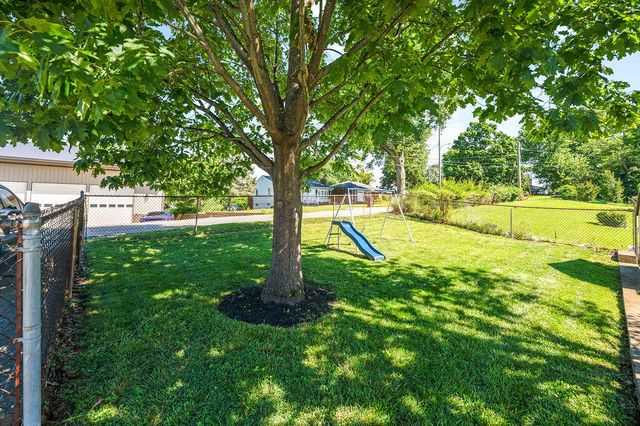 31 Terrace Avenue, Highland Heights, KY 41076