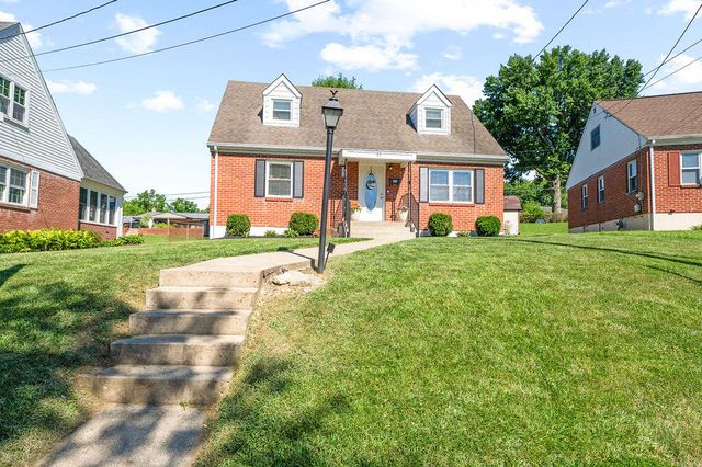 31 Terrace Avenue, Highland Heights, KY 41076