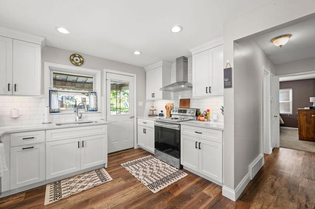 31 Terrace Avenue, Highland Heights, KY 41076