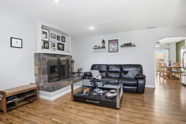 1736 San Pasqual Valley Road, Escondido, CA 92027