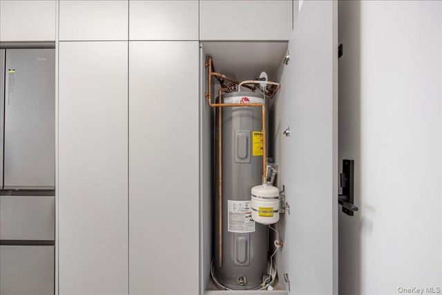 8 Chester Avenue 116, White Plains, NY 10601