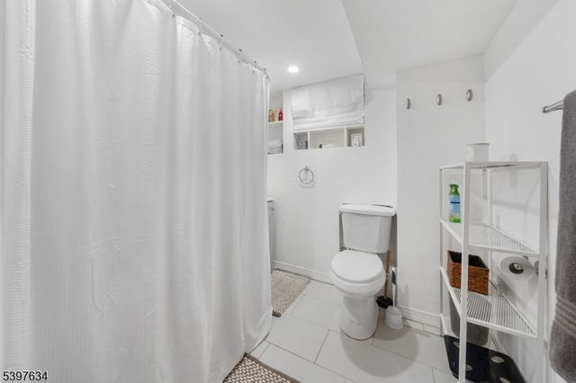 328 Minute Arms Rd, Union Twp., NJ 07083