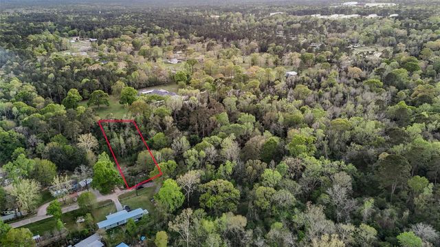 13170 Creekwood Ln, Conroe, TX 77306